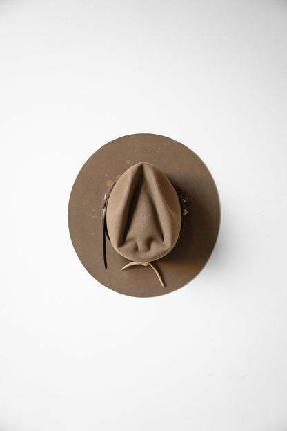 The Minimalist Hat 1699