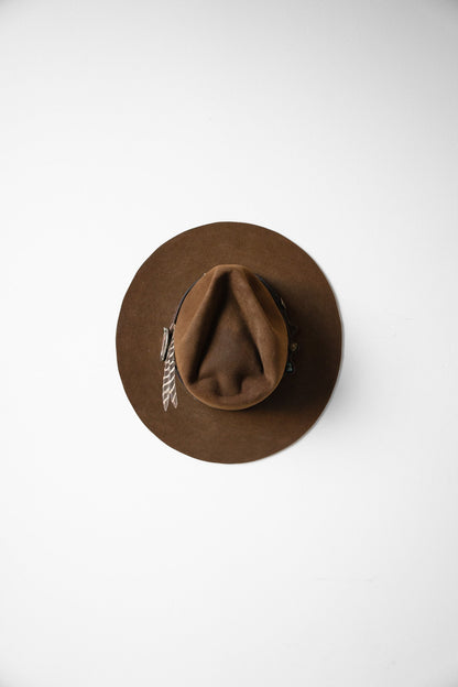 The Minimalist Hat 1700