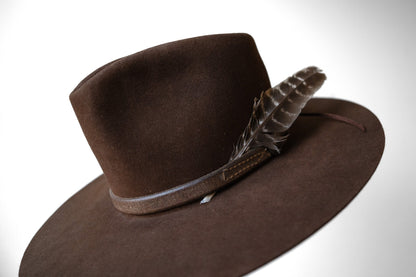 The Minimalist Hat 1705