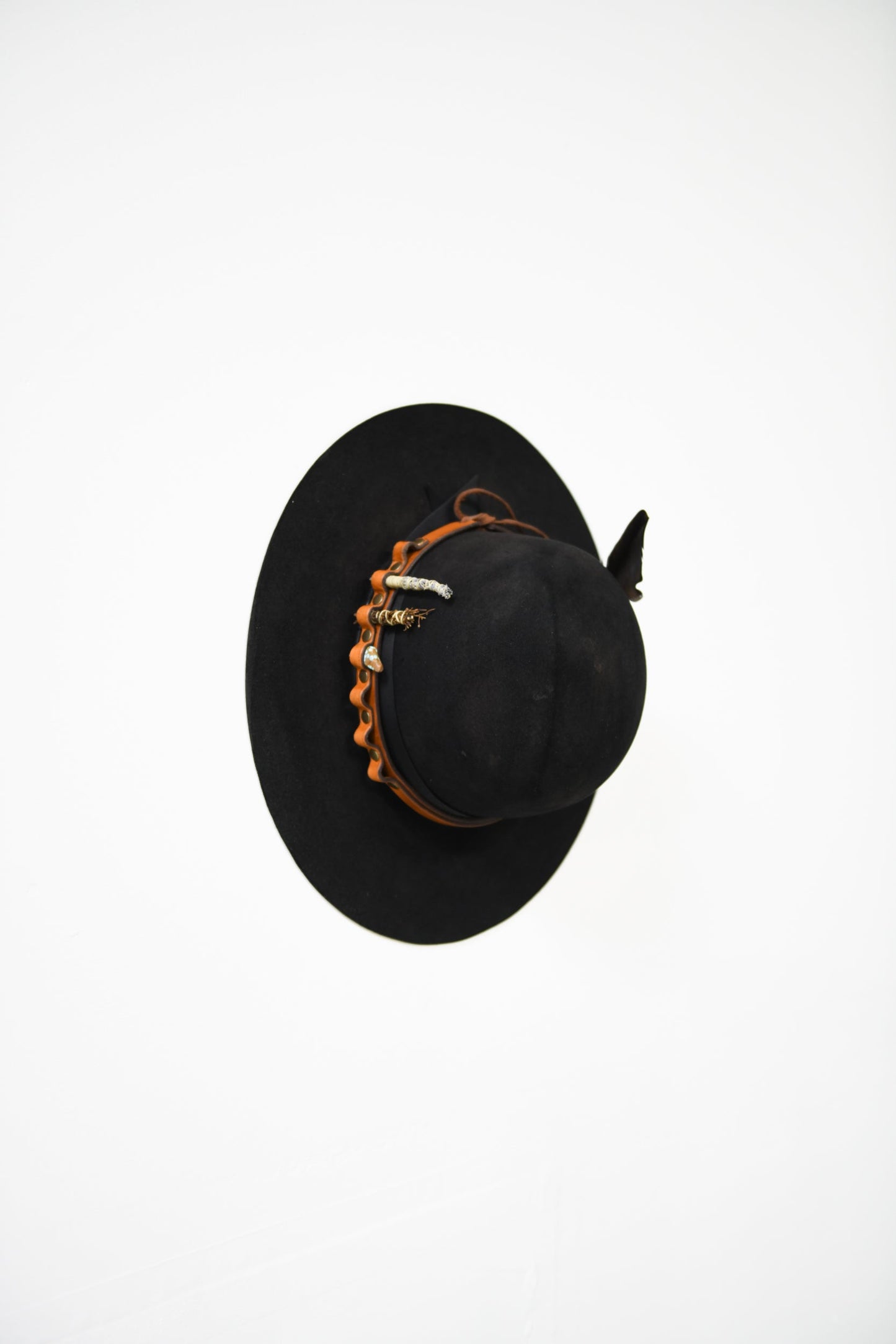 Hat 1303