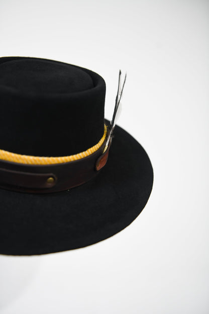 Hat 1389